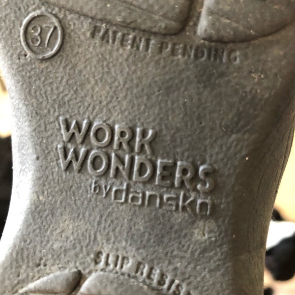 Work Wonders by Dansko Camellia Black Leather Clog - Picture 5 of 5